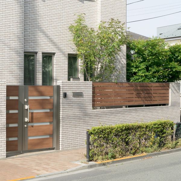 群馬県太田市で門柱ポストならに関する事ならグリーンワークスに